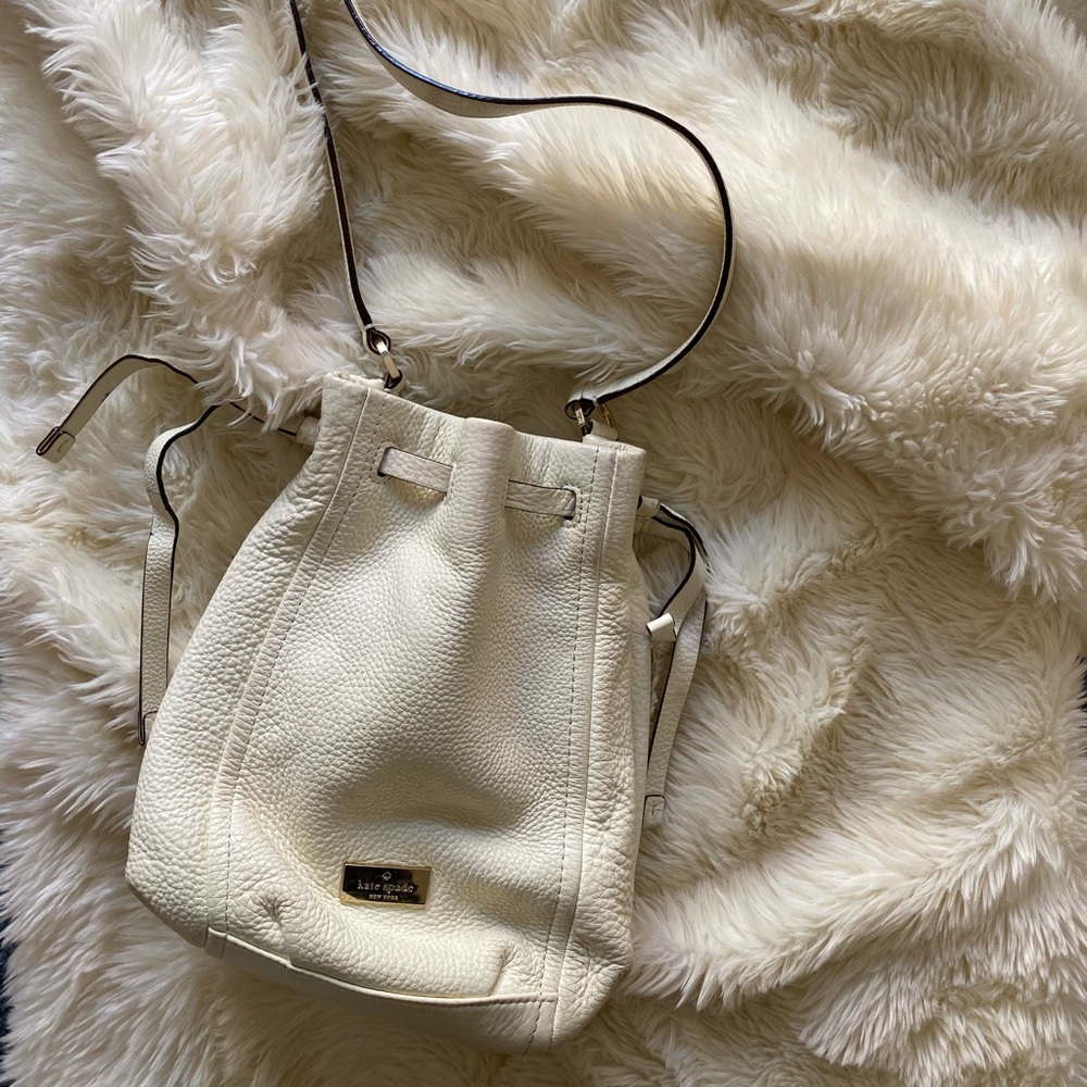 kate spade mini bucket bag